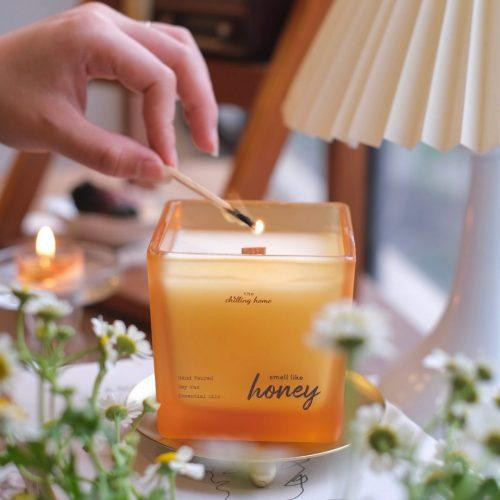 Nến thơm cao cấp Smell like Honey hương hoa trái cây mix mật ong